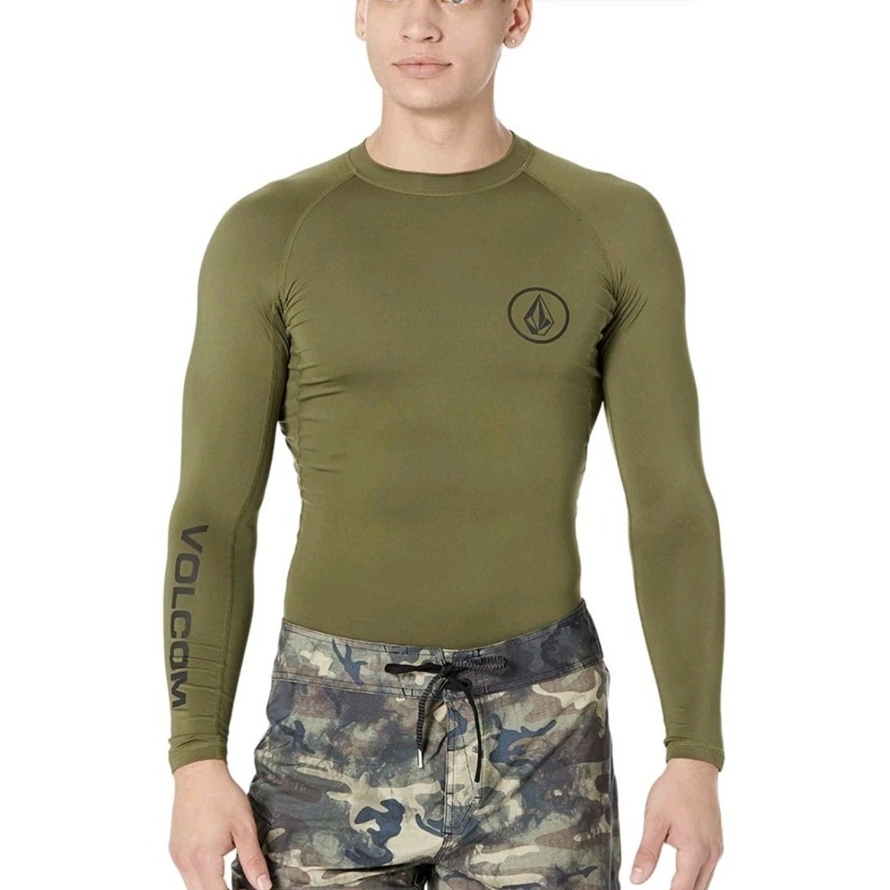 New Volcom Lido Stretch Men M Long Sleeve Rashguard Surf Swim Beach Olive UPF 50